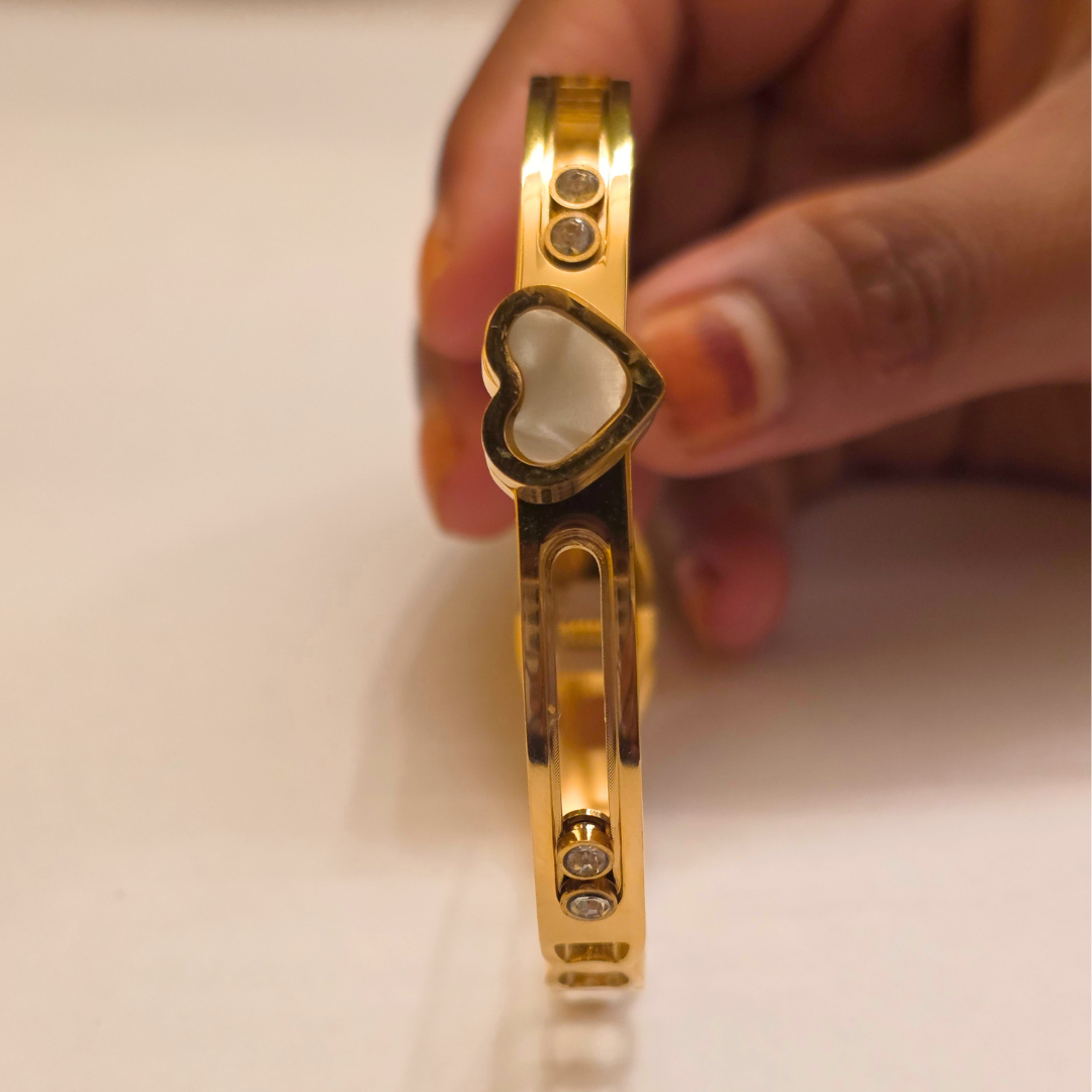 Lumi Heart Bangle