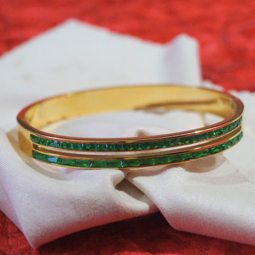 Emerald Kada Bracelet