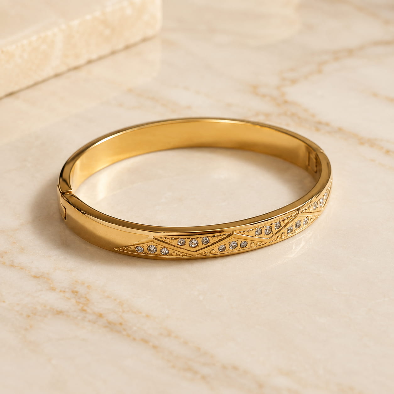 Gleam Bracelet